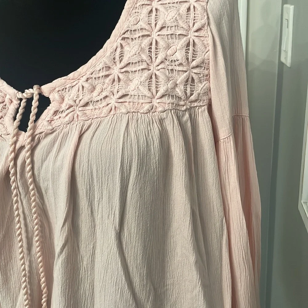 Mossimo Women's Pink Tunic Top Sleeves-Tassel-EUC-Year Round